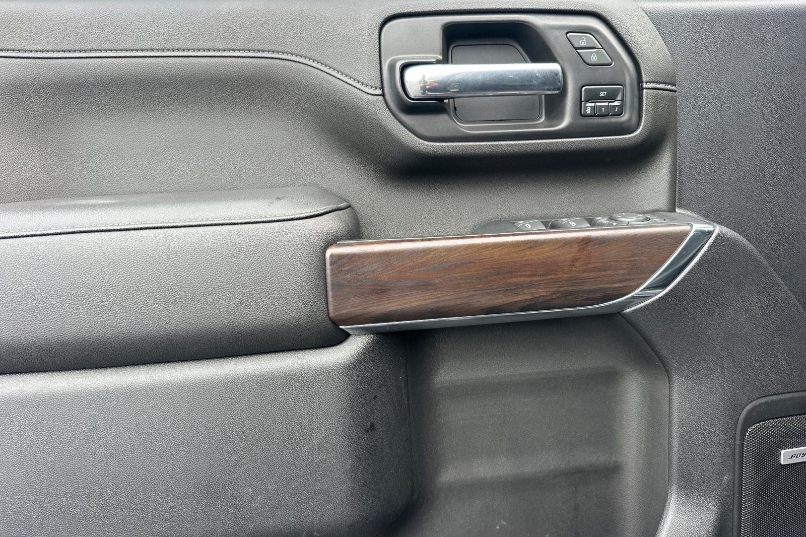 2023 GMC Sierra 2500HD SLT