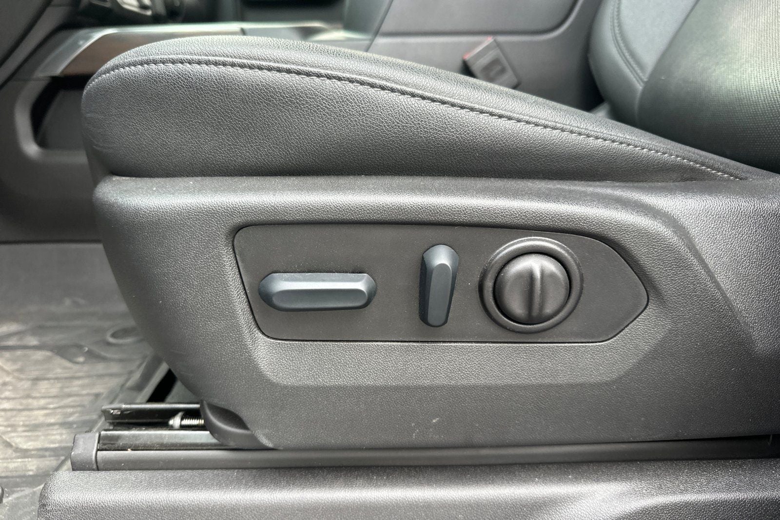 2023 GMC Sierra 2500HD SLT