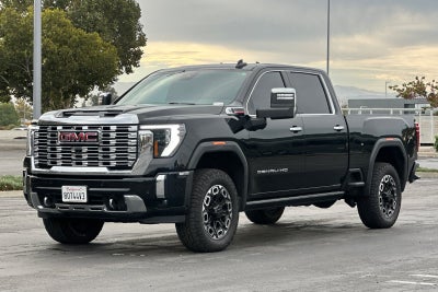 2024 GMC Sierra 2500HD Denali