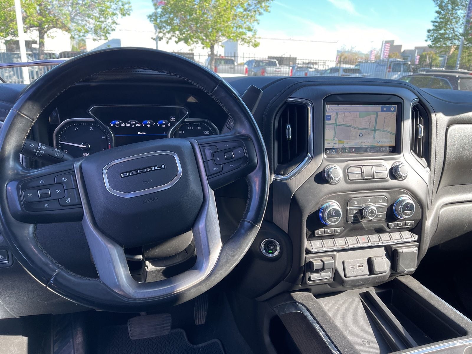 2023 GMC Sierra 2500HD Denali