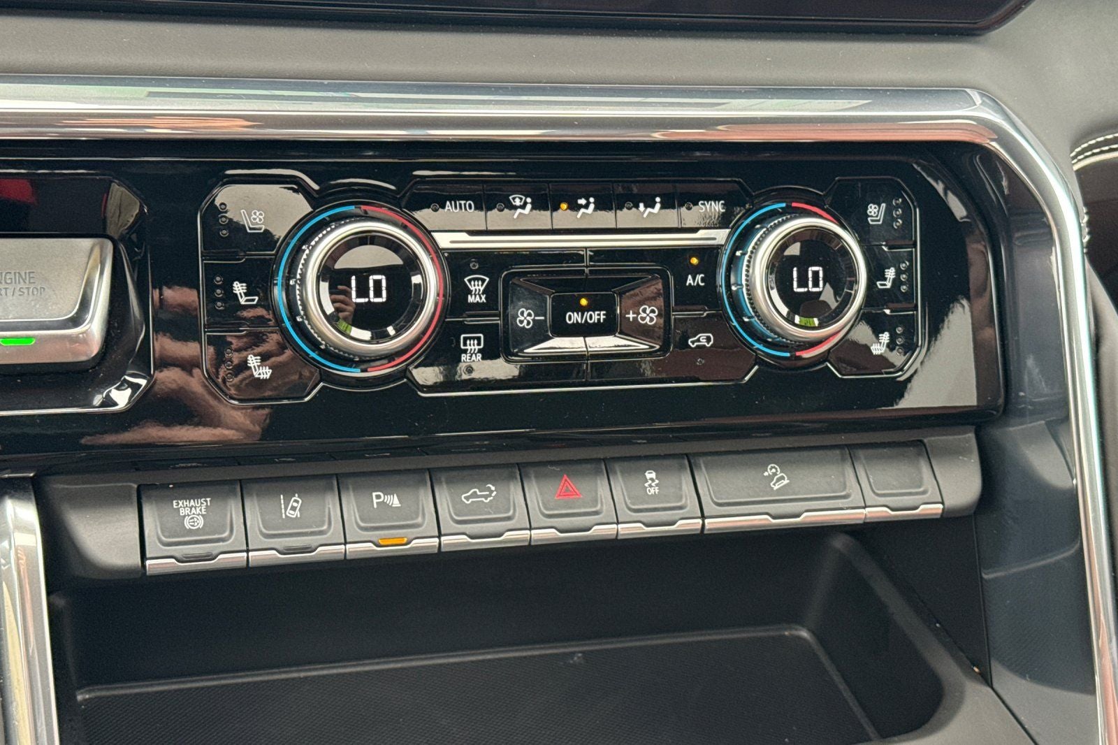 2025 GMC Sierra 2500HD Denali Ultimate