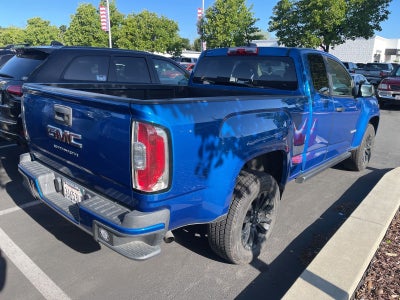 2022 GMC Canyon Elevation Standard