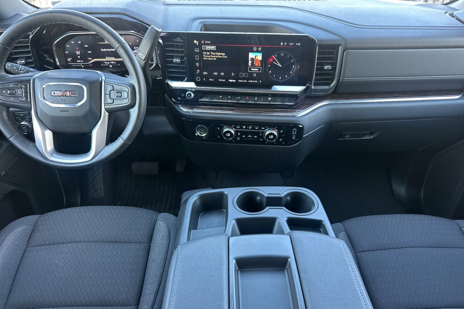 2024 GMC Sierra 1500 SLE