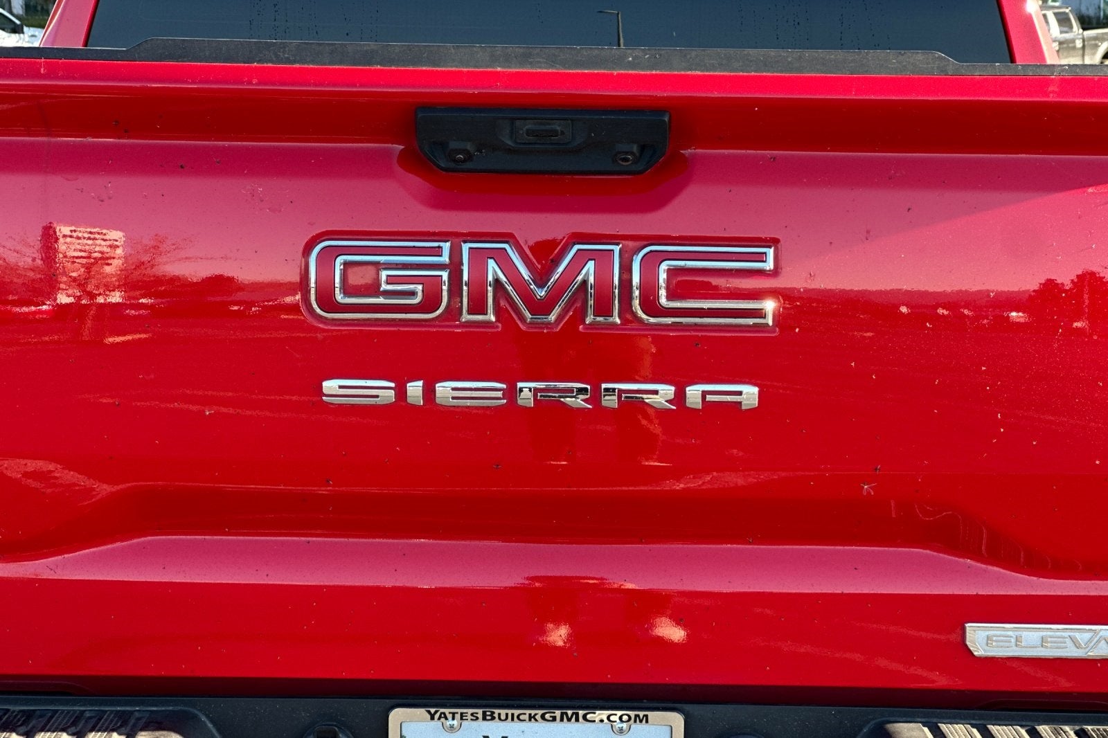 2025 GMC Sierra 1500 Elevation