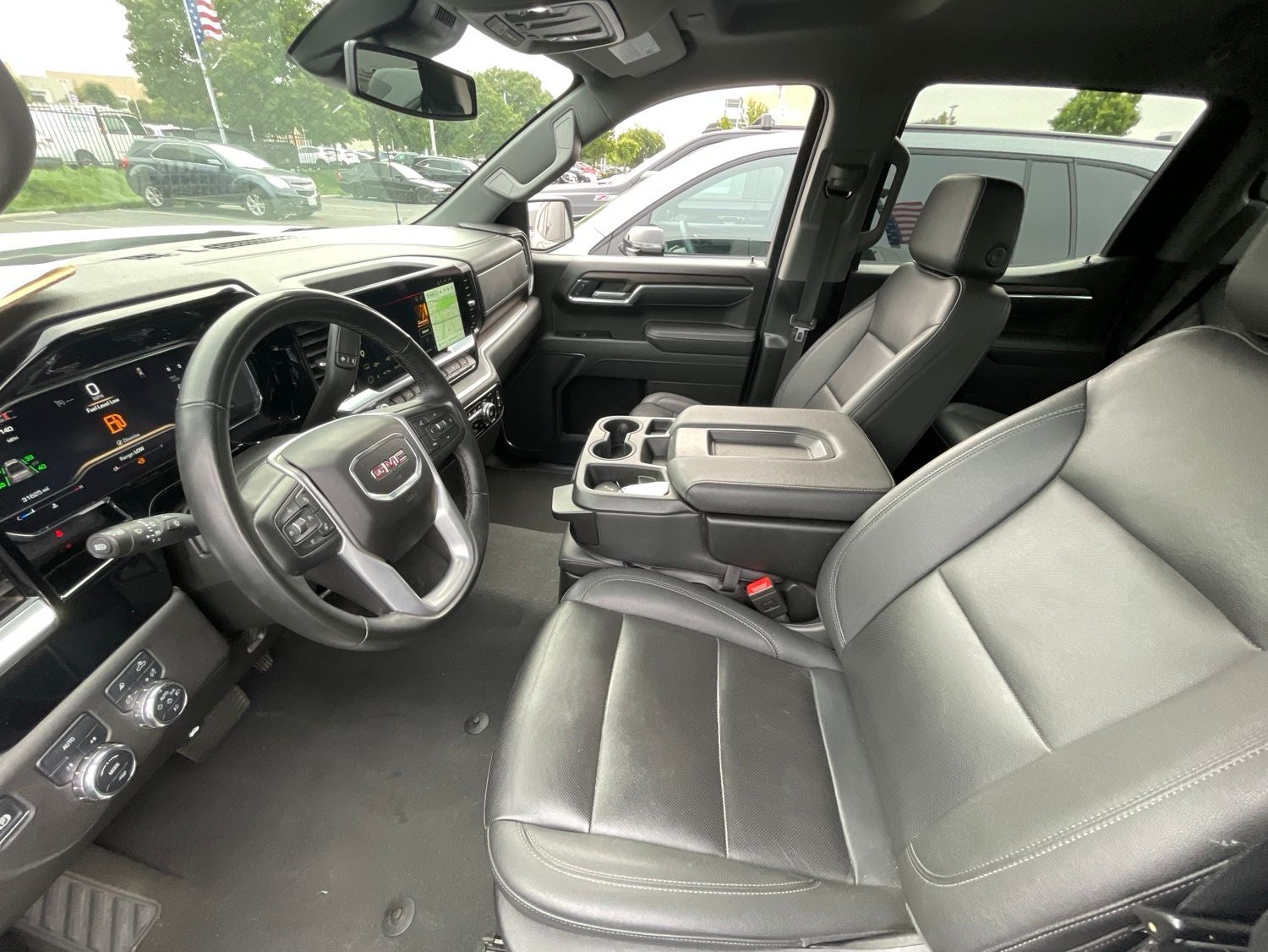 2025 GMC Sierra 1500 SLT