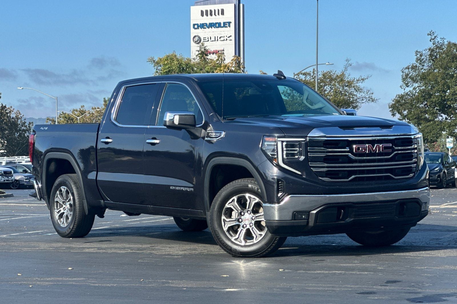 2026 GMC Sierra 1500 SLT