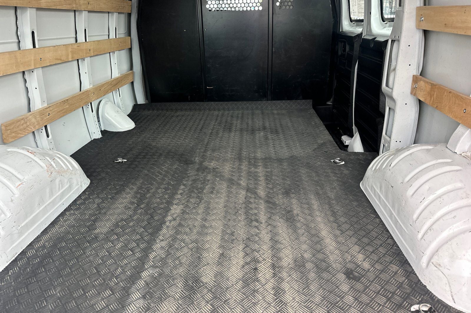 2024 GMC Savana 2500 Work Van