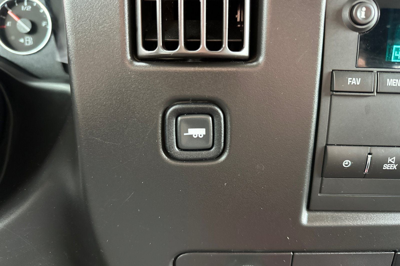 2024 GMC Savana 2500 Work Van