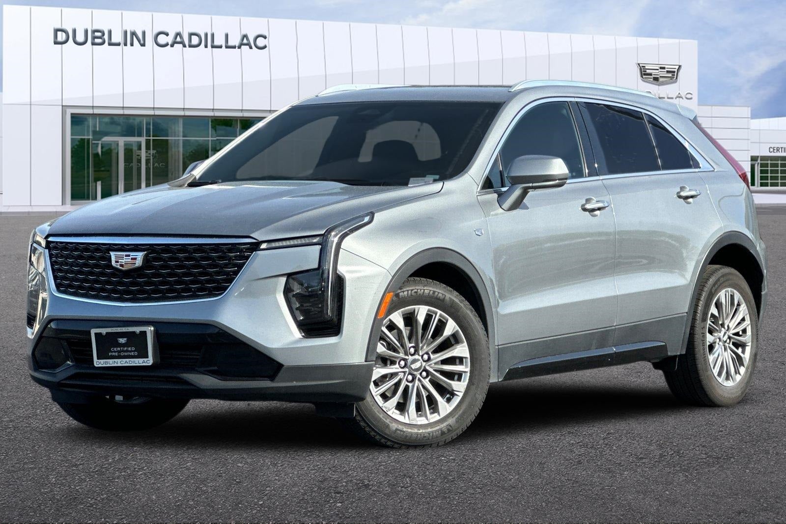 2024 Cadillac XT4 Premium Luxury
