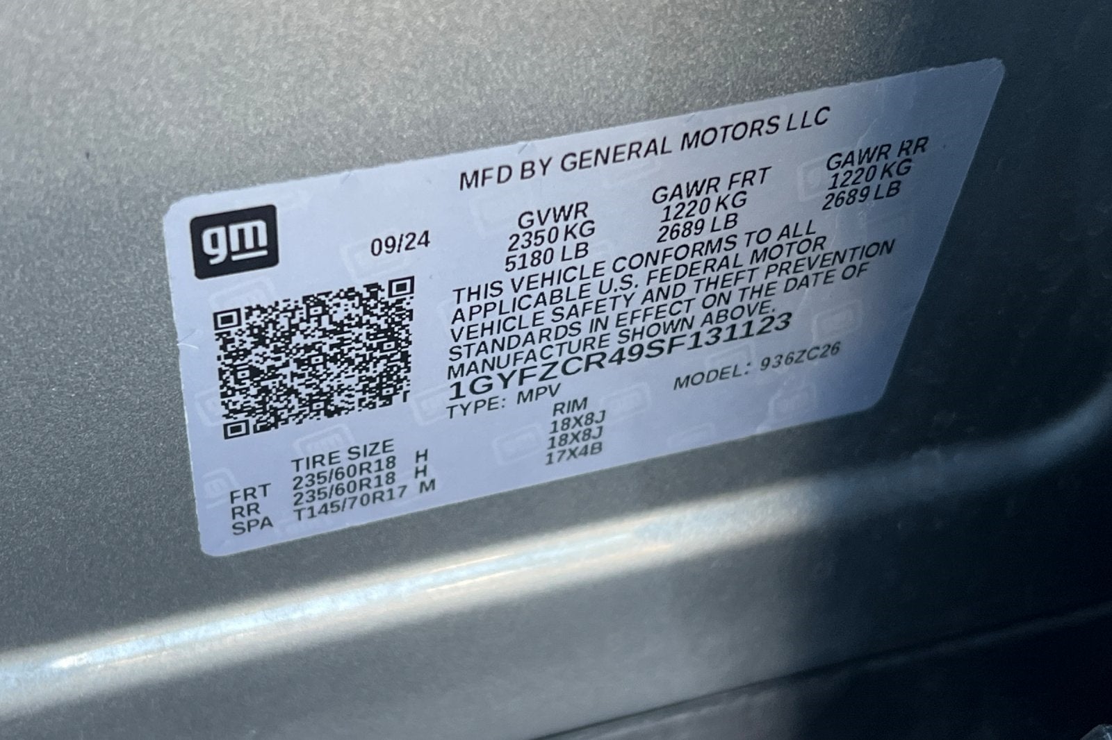 2025 Cadillac XT4 Premium Luxury