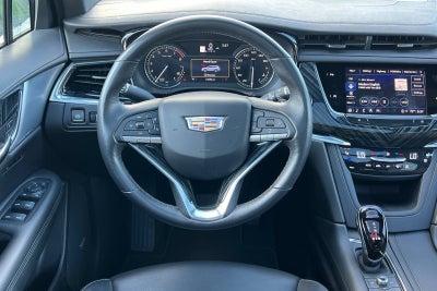 2025 Cadillac XT6 Premium Luxury