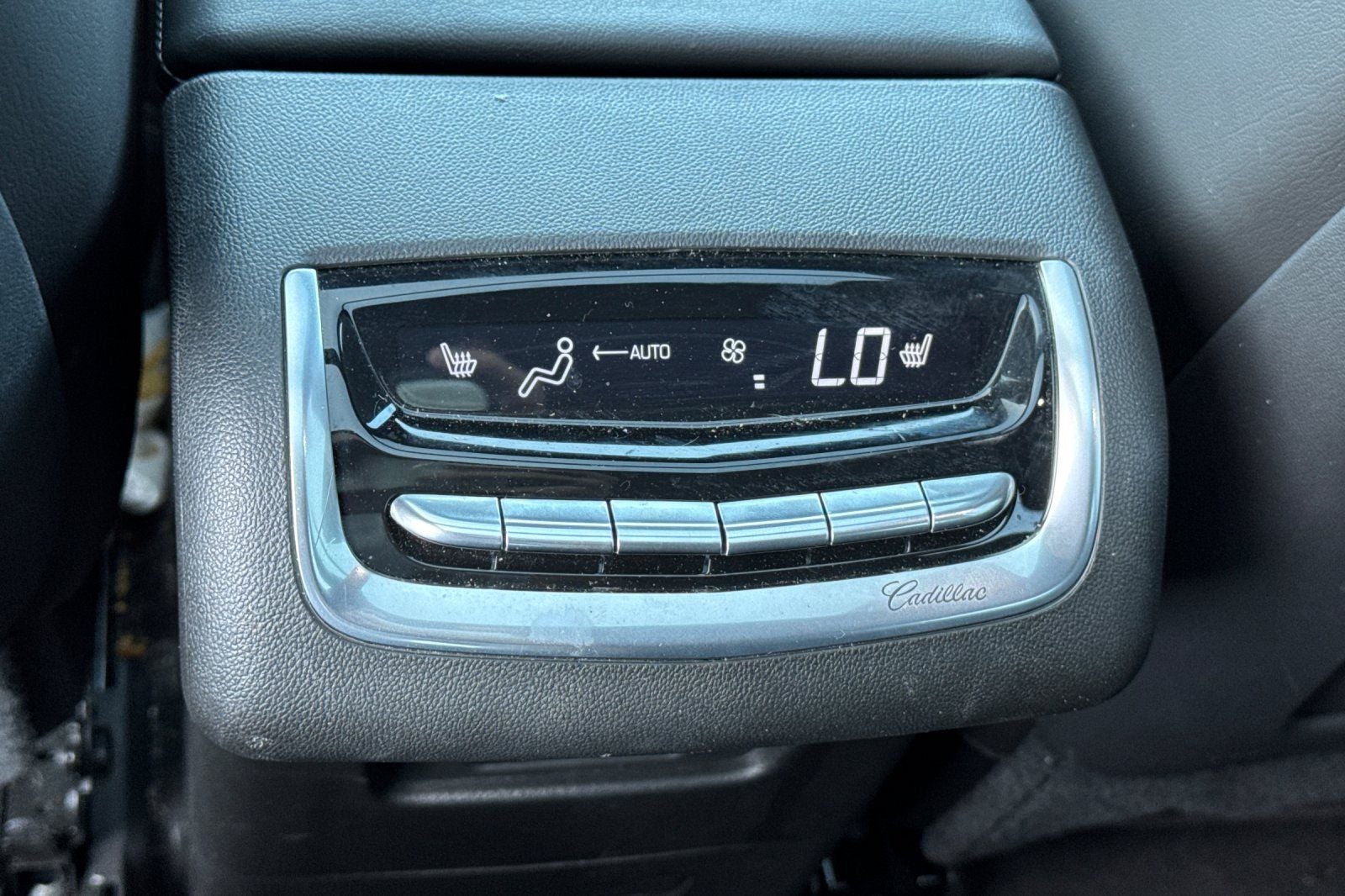 2025 Cadillac XT6 Sport