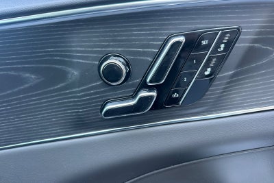 2025 Cadillac LYRIQ Luxury