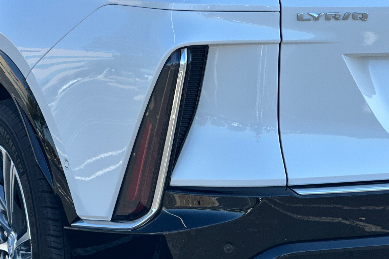 2025 Cadillac LYRIQ Luxury
