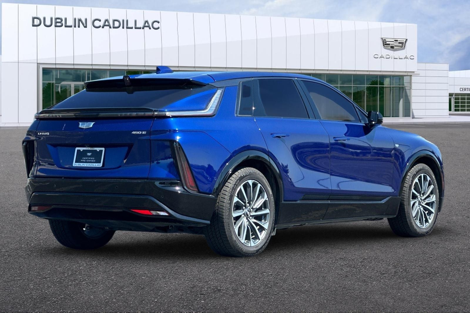 2024 Cadillac LYRIQ Sport