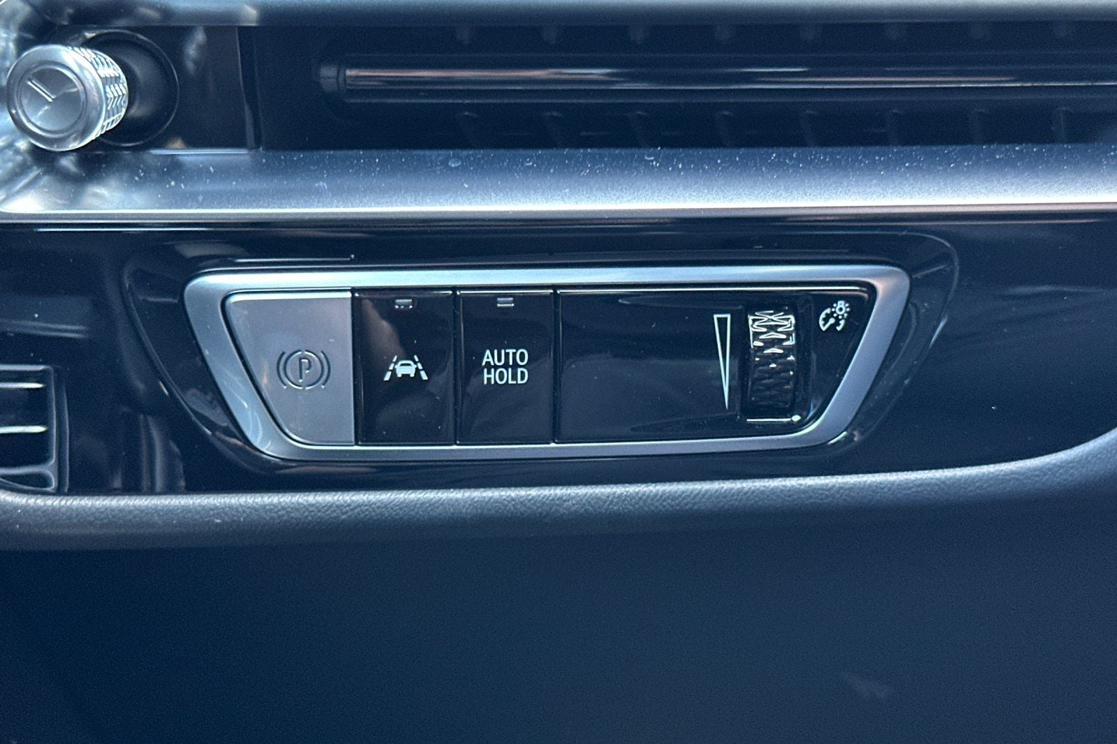 2026 Cadillac LYRIQ Signature Sport