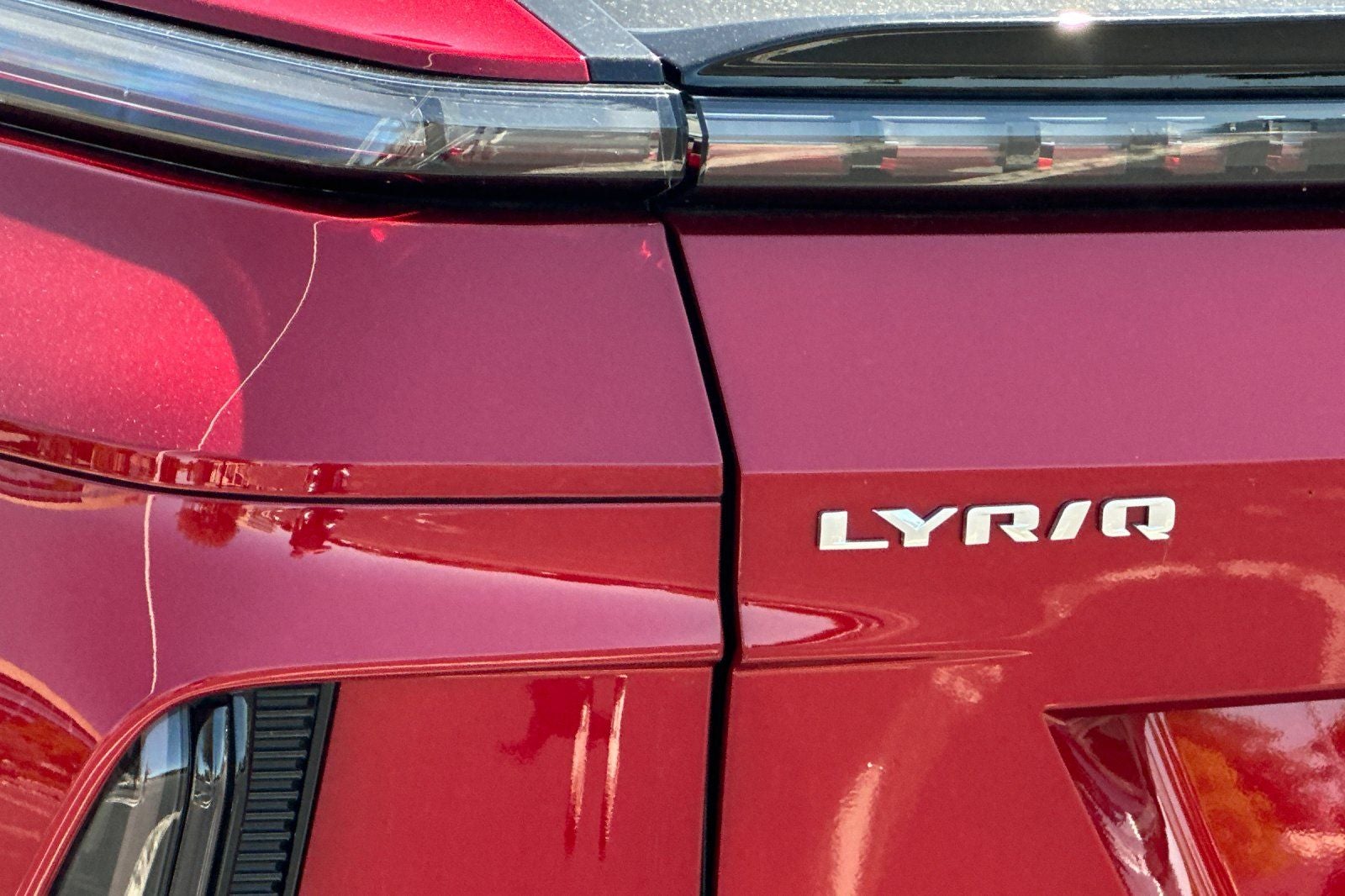 2026 Cadillac LYRIQ Signature Sport