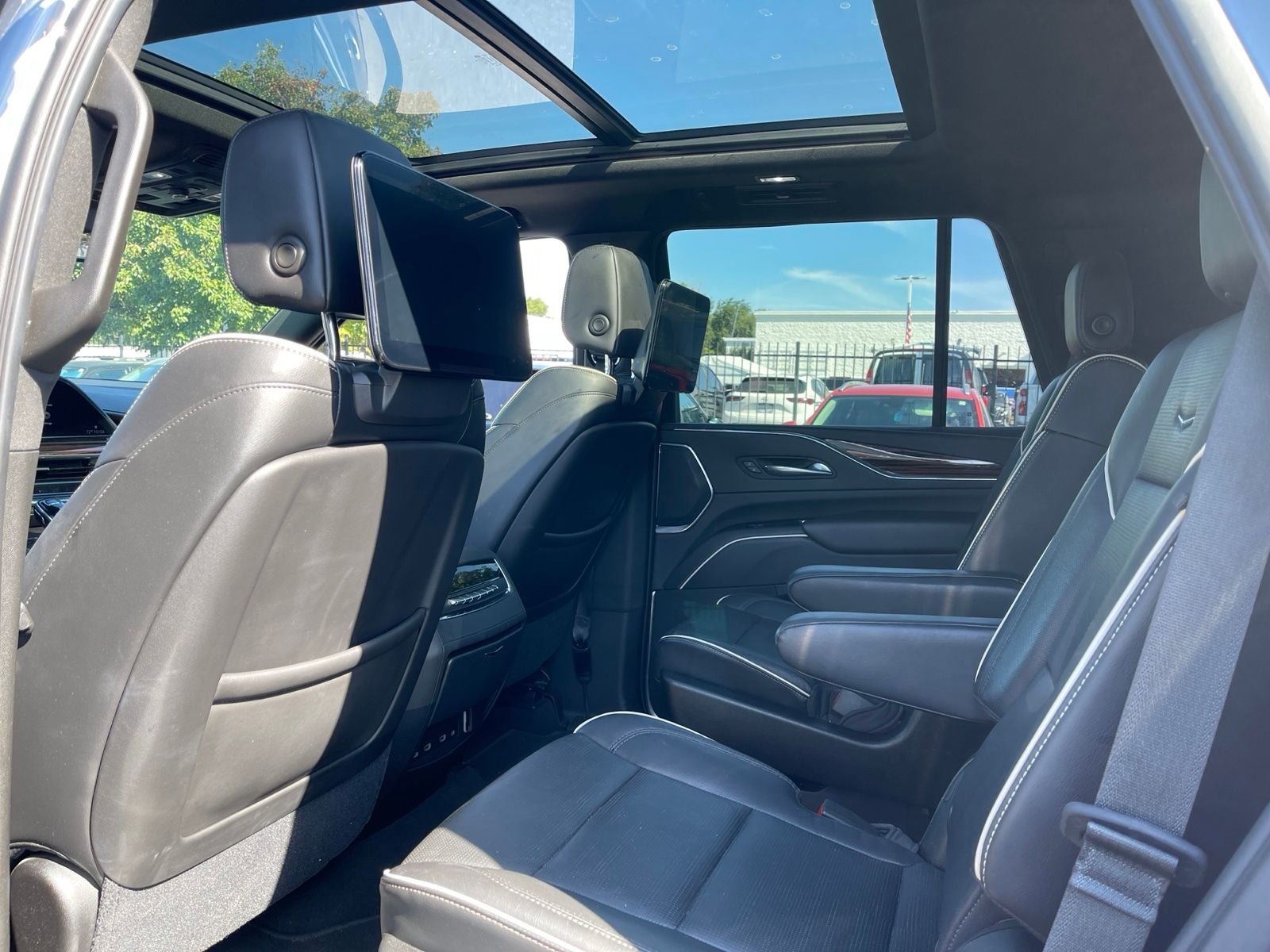 2021 Cadillac Escalade Premium Luxury