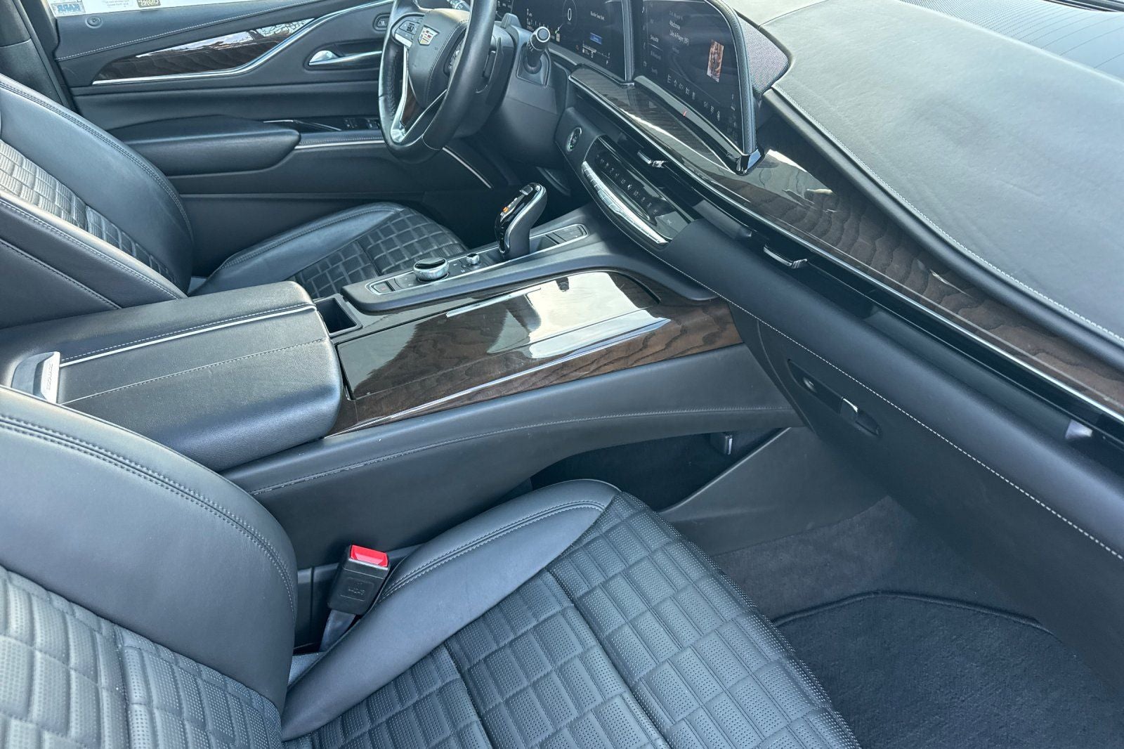 2024 Cadillac Escalade Premium Luxury Platinum