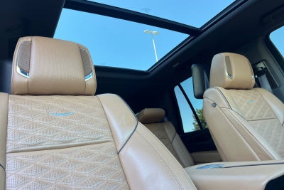 2024 Cadillac Escalade Sport