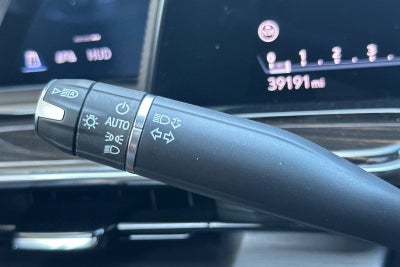 2023 Cadillac Escalade ESV Sport