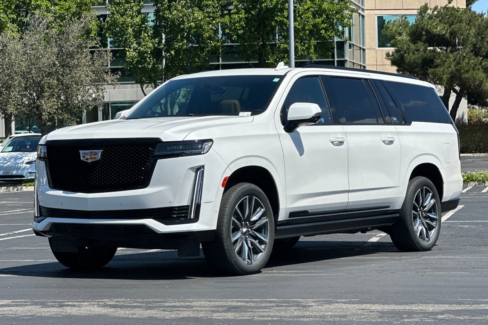 2023 Cadillac Escalade ESV Sport