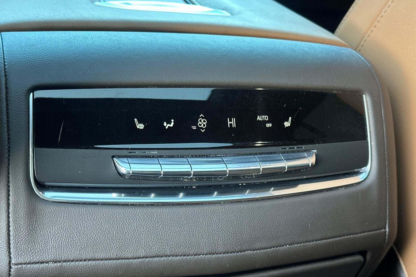 2023 Cadillac Escalade ESV Sport