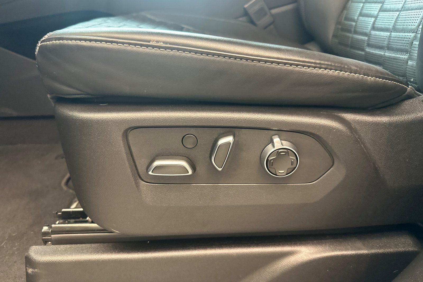 2024 Cadillac Escalade ESV V-Series