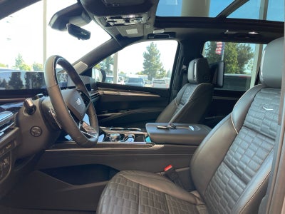 2025 Cadillac Escalade V-Series