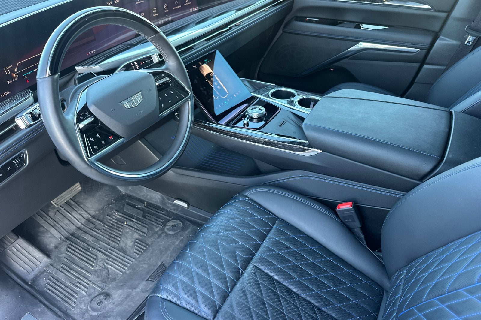 2025 Cadillac ESCALADE IQ Sport 1
