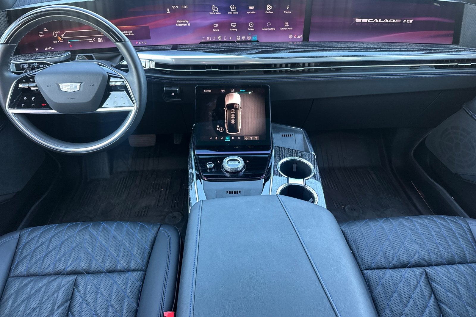 2025 Cadillac ESCALADE IQ Sport 1