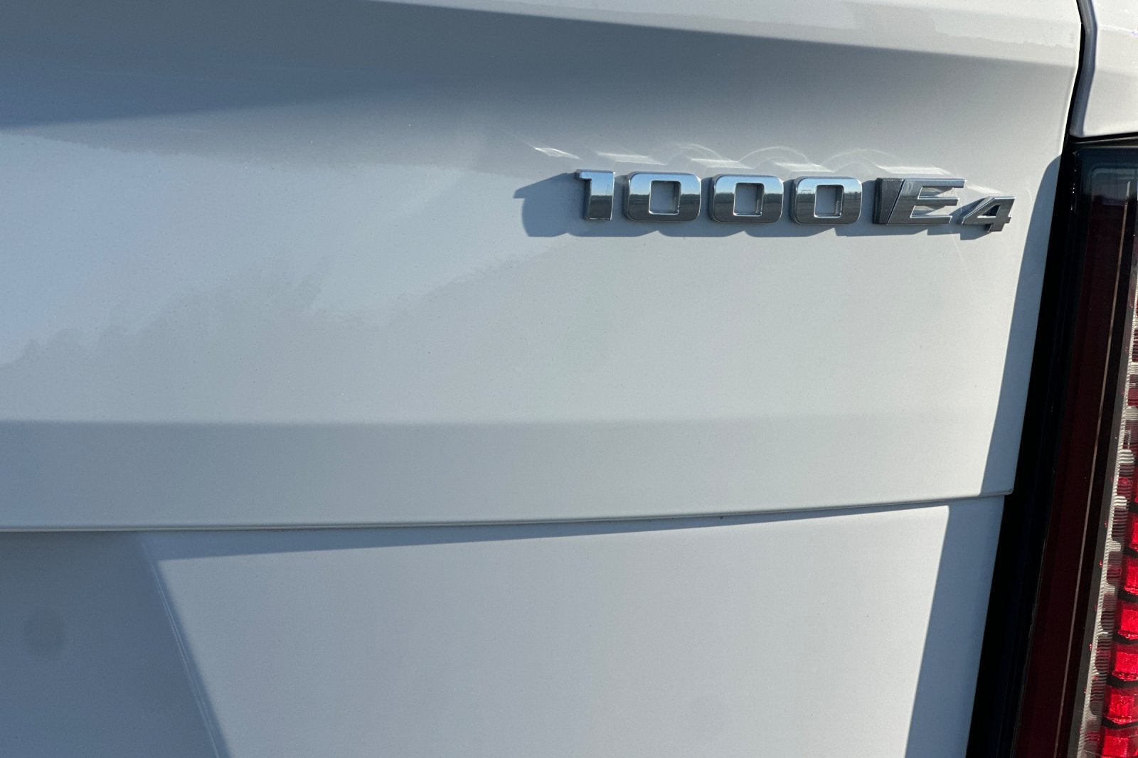 2025 Cadillac ESCALADE IQ Sport 1