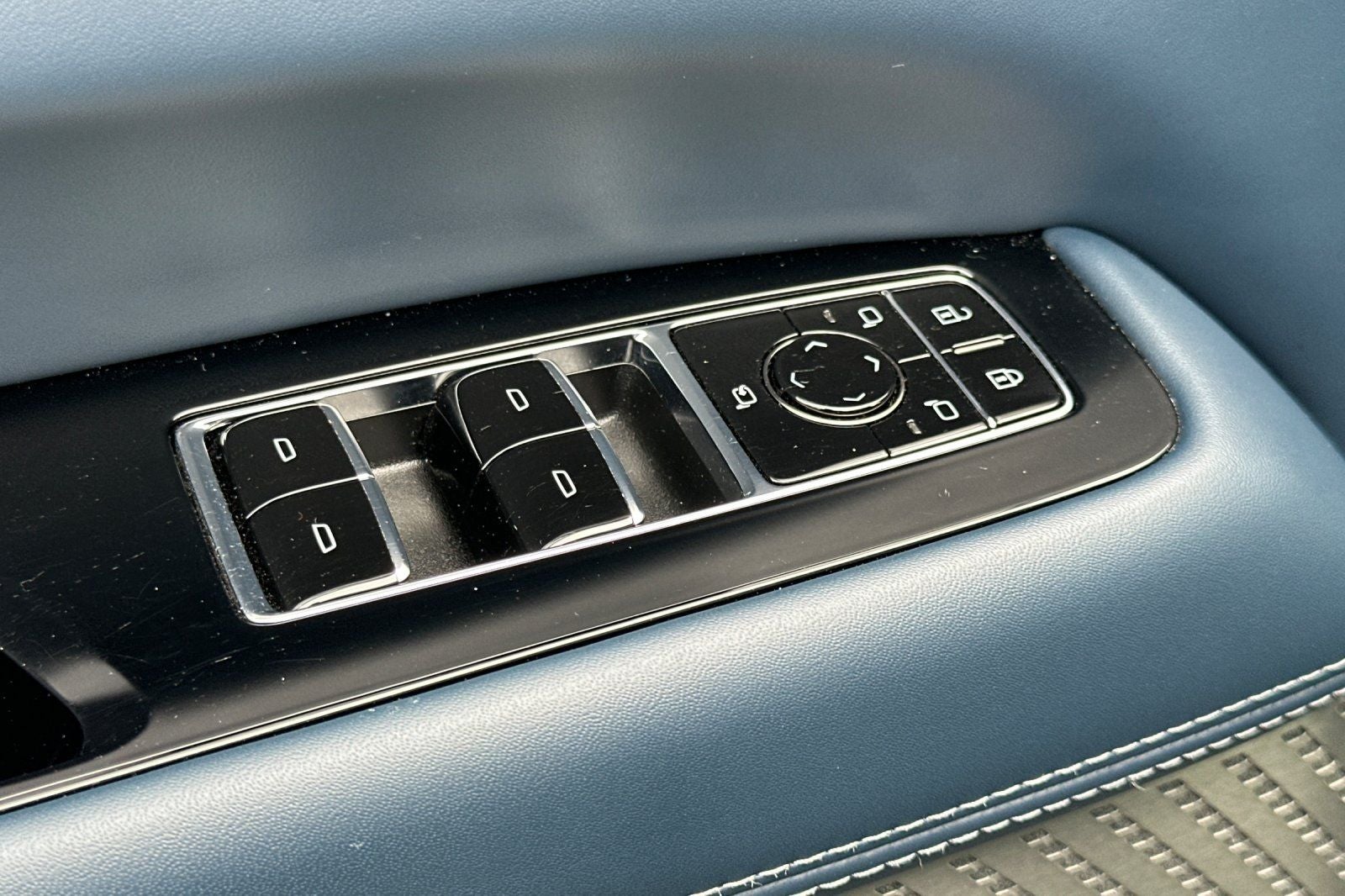 2026 Cadillac ESCALADE IQ Premium Sport