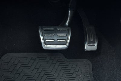 2021 Volkswagen Atlas Cross Sport 3.6L V6 SEL Premium R-Line