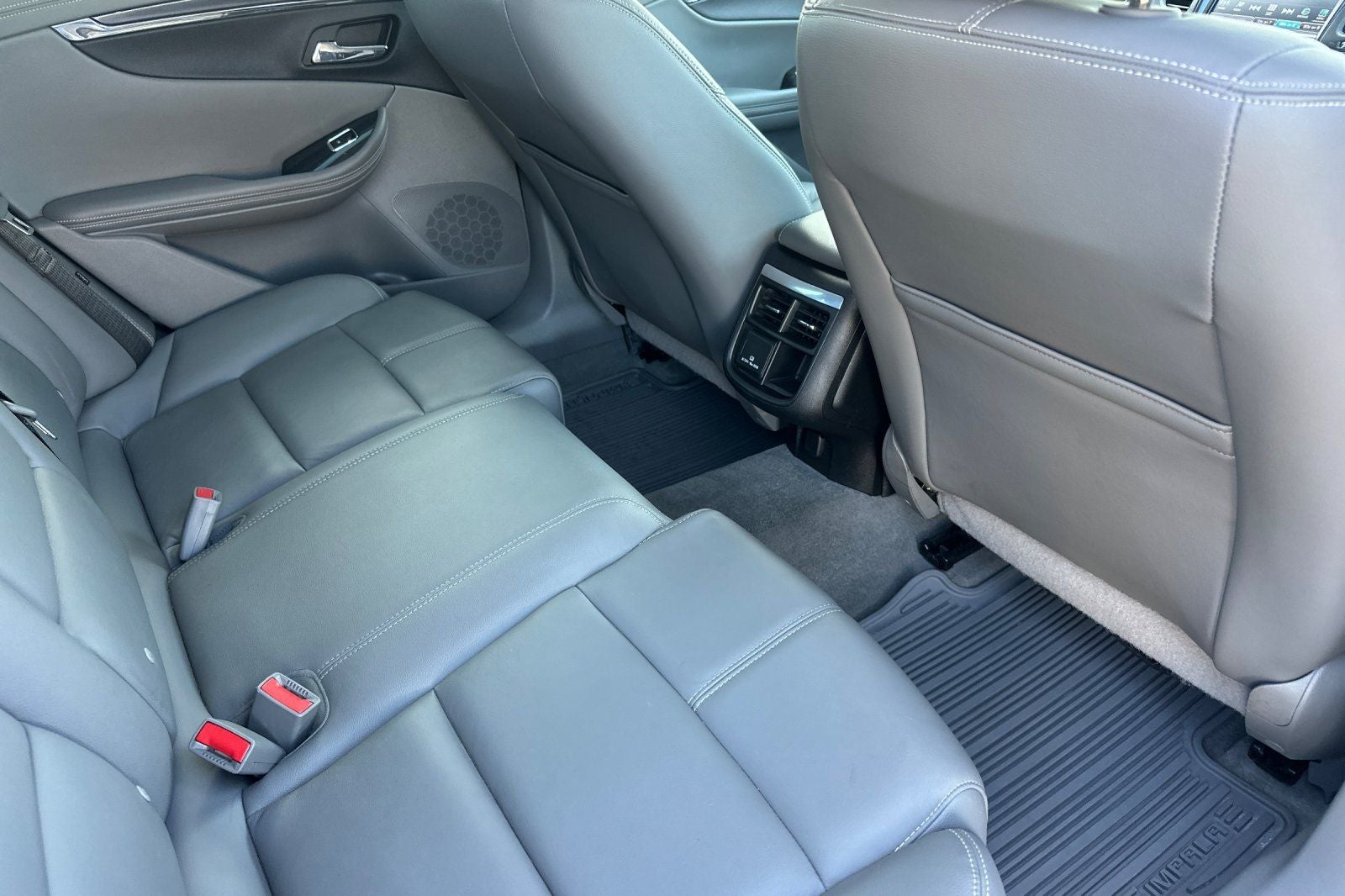 2017 Chevrolet Impala LT 1LT