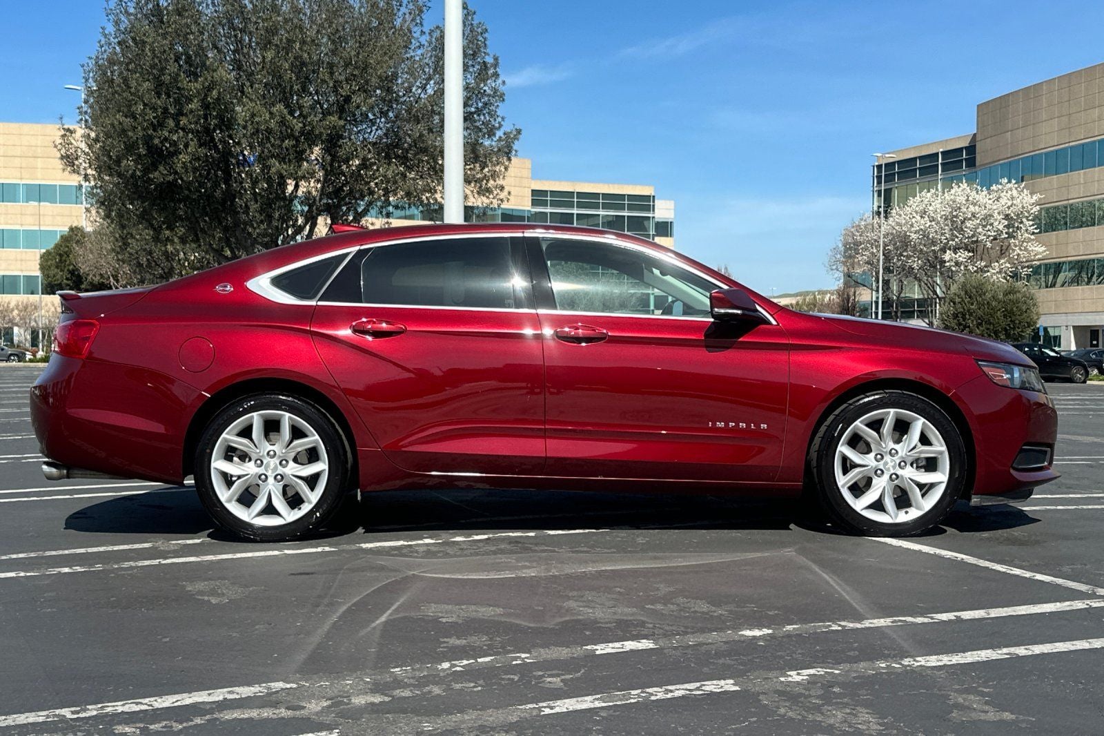 2017 Chevrolet Impala LT 1LT