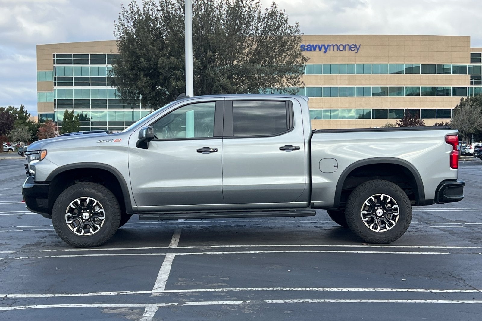2024 Chevrolet Silverado 1500 ZR2