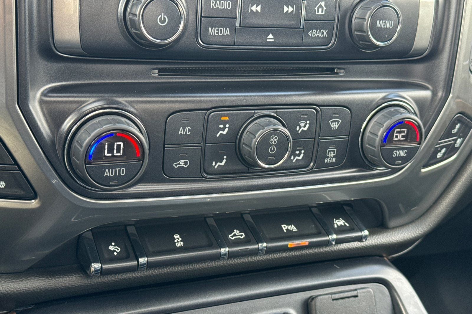 2016 Chevrolet Silverado 1500 LTZ 1LZ