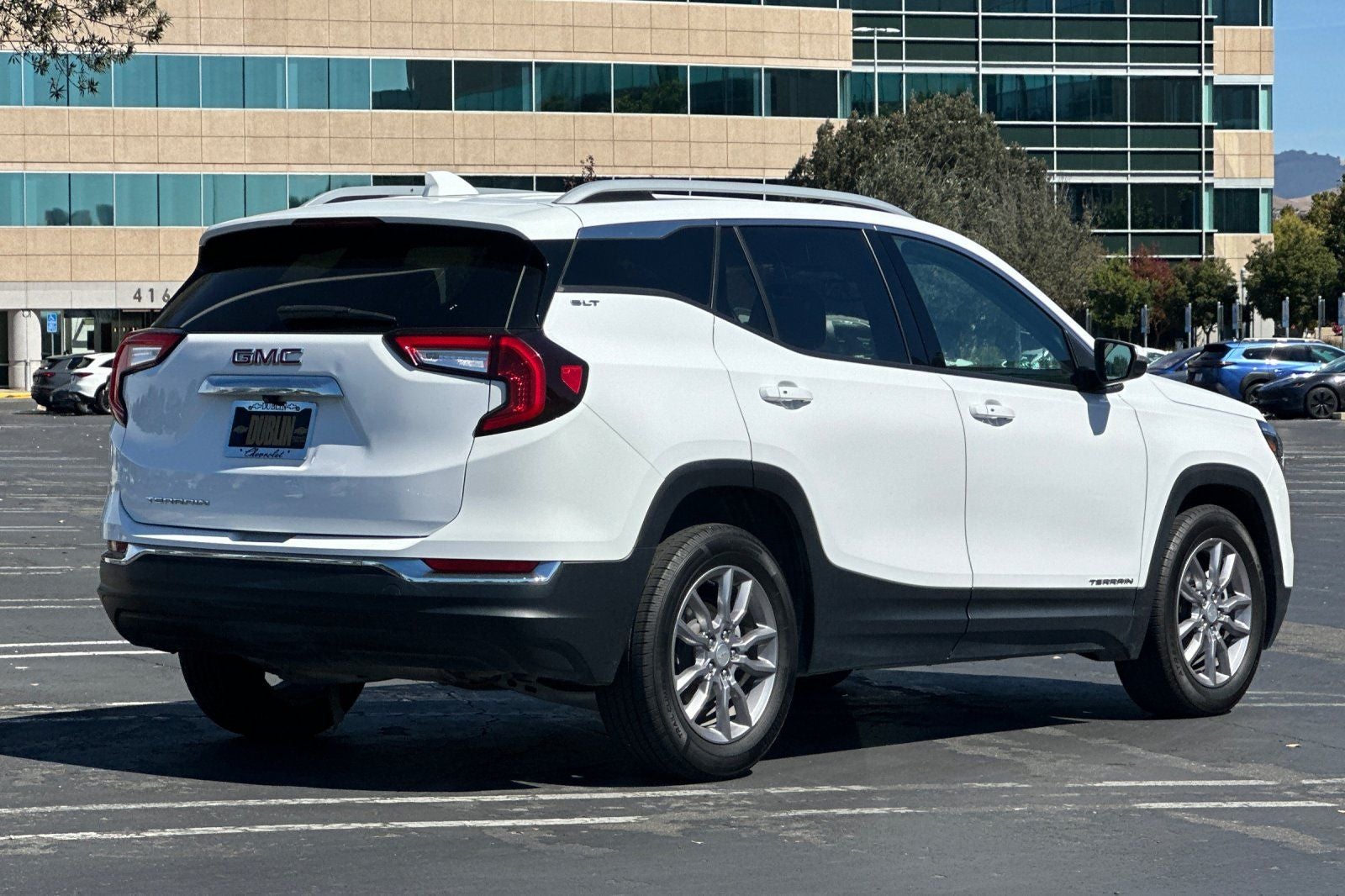 2024 GMC Terrain SLT