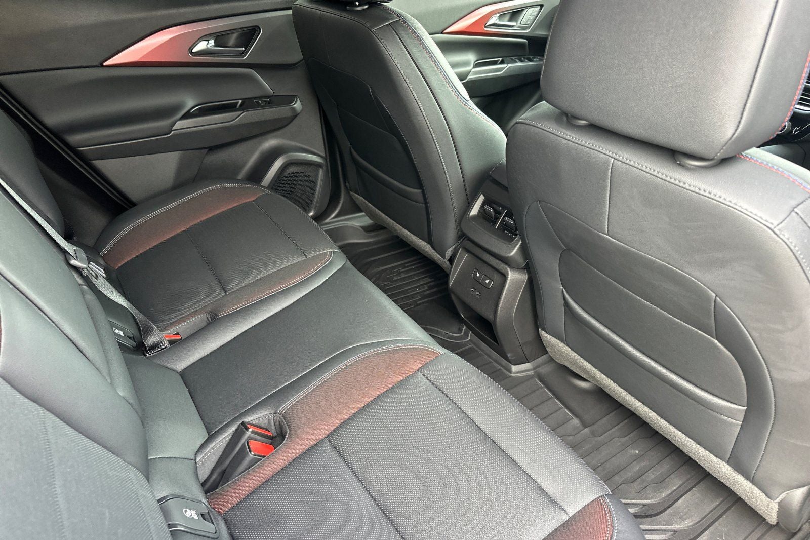 2024 Chevrolet Equinox EV RS