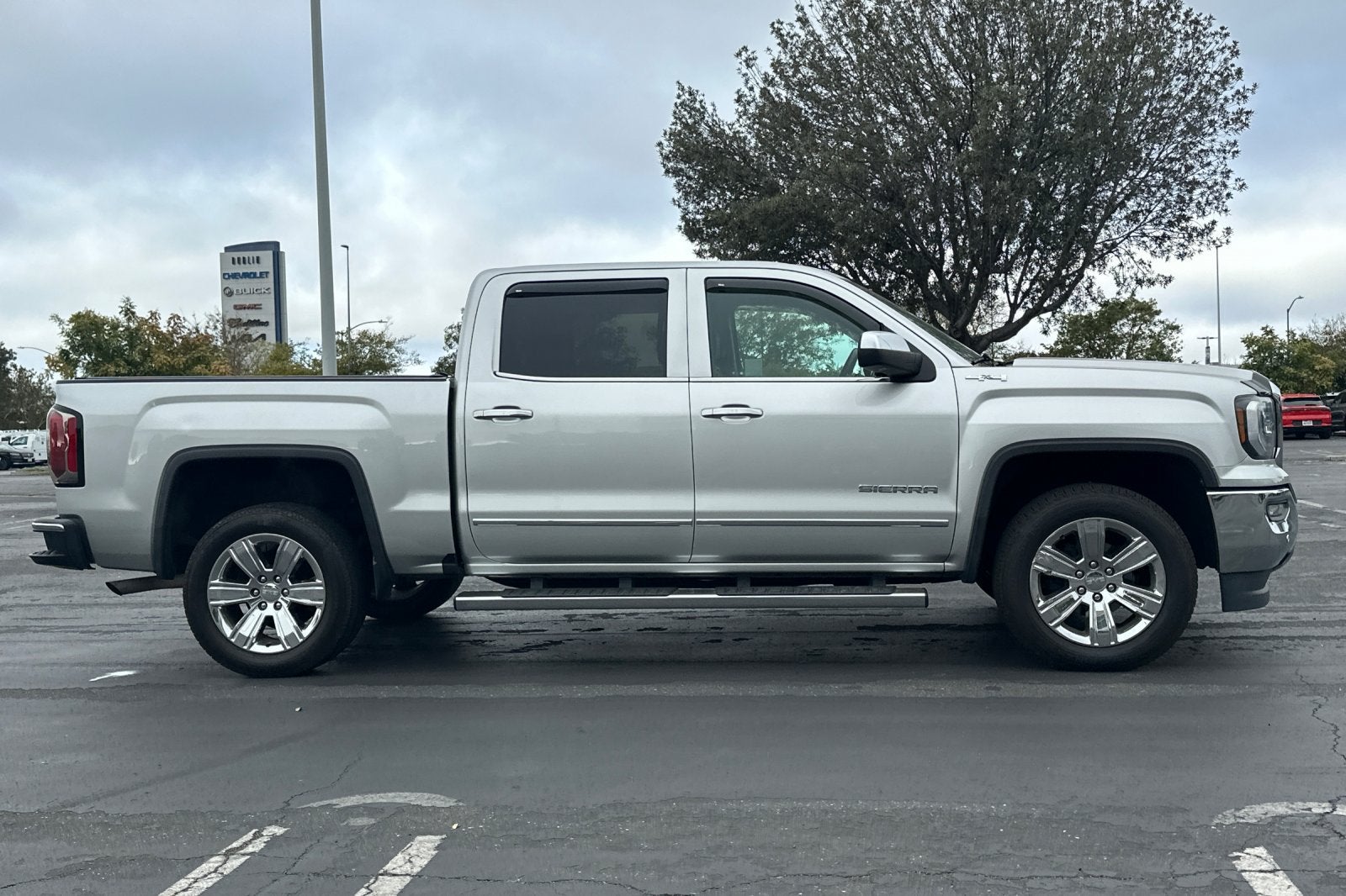2018 GMC Sierra 1500 SLT