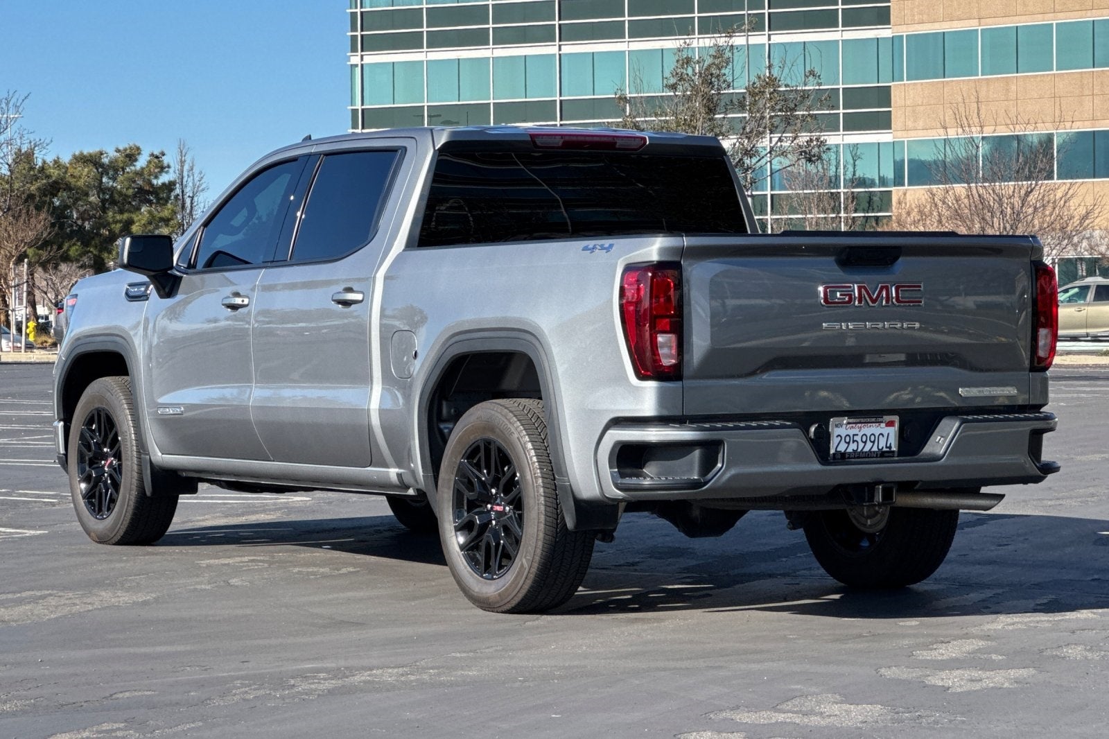 2025 GMC Sierra 1500 Elevation