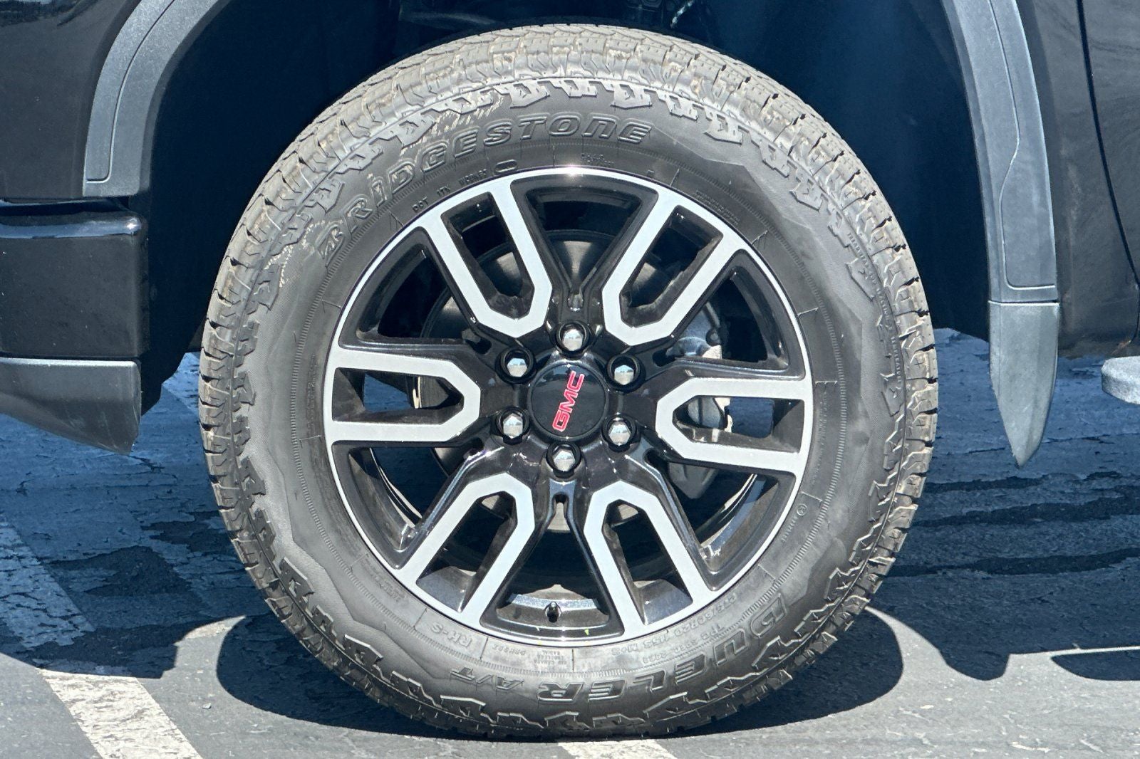 2024 GMC Sierra 1500 AT4