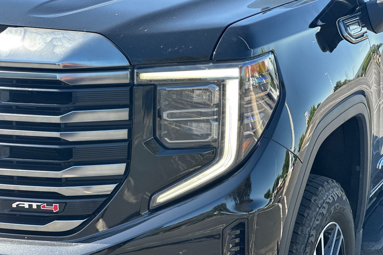 2024 GMC Sierra 1500 AT4