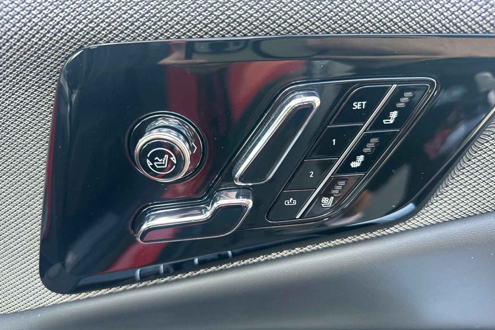 2025 Cadillac OPTIQ Sport 2