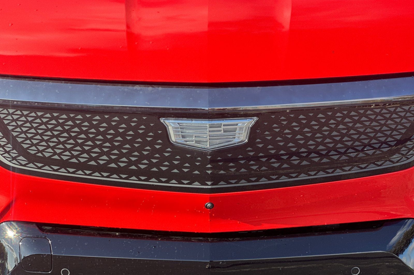 2025 Cadillac OPTIQ Sport 2