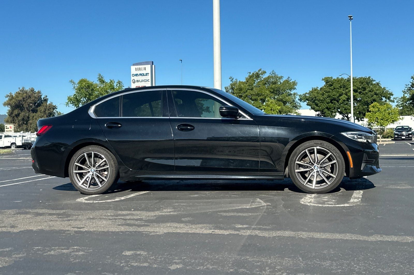 2022 BMW 3 Series 330i
