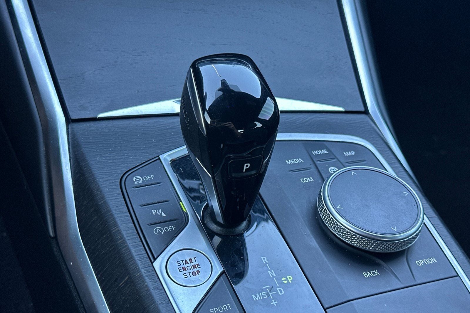 2022 BMW 3 Series 330i