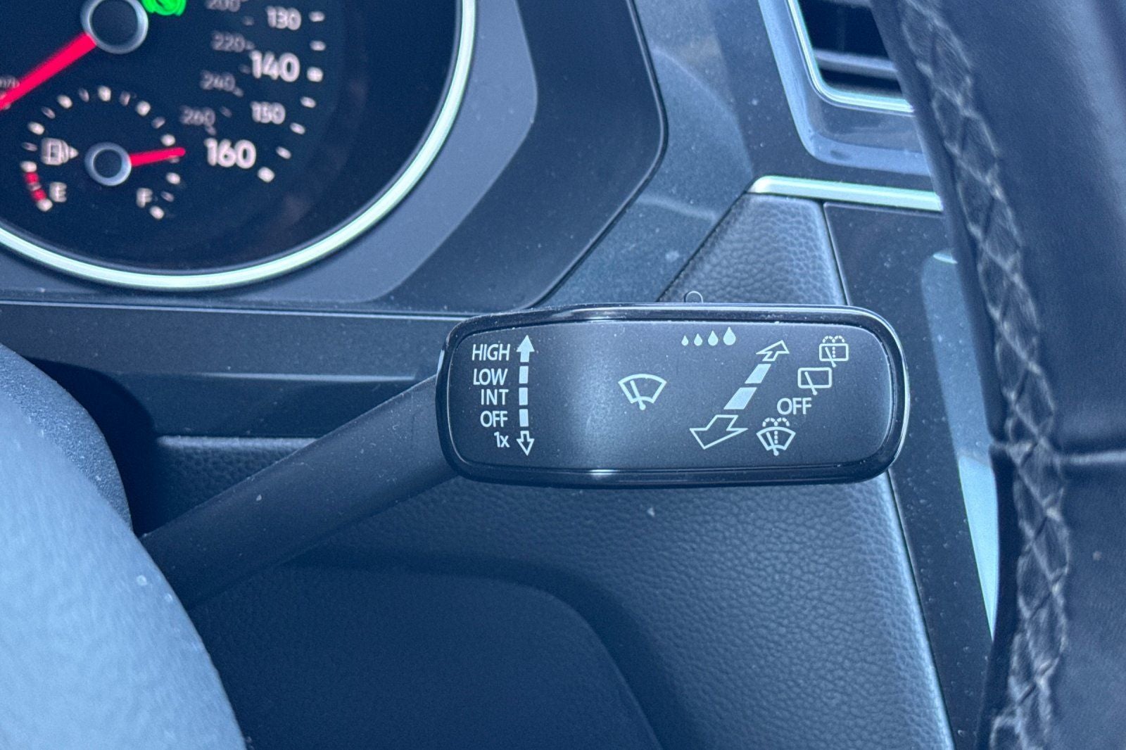 2019 Volkswagen Tiguan 2.0T SE 4Motion
