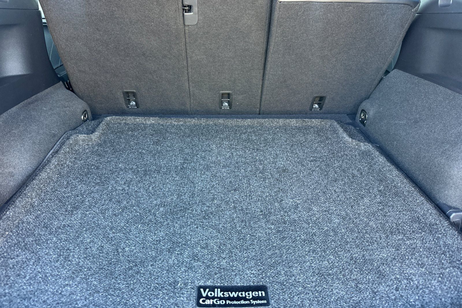 2022 Volkswagen Tiguan 2.0T SEL R-Line